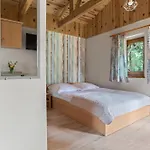 Campus Karolina Διαμέρισμα Brenno