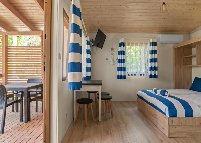 Apartment Campus Karolina Brenno